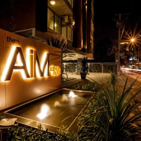 The Aim Sathorn Hotel Bangkok Bagian luar foto