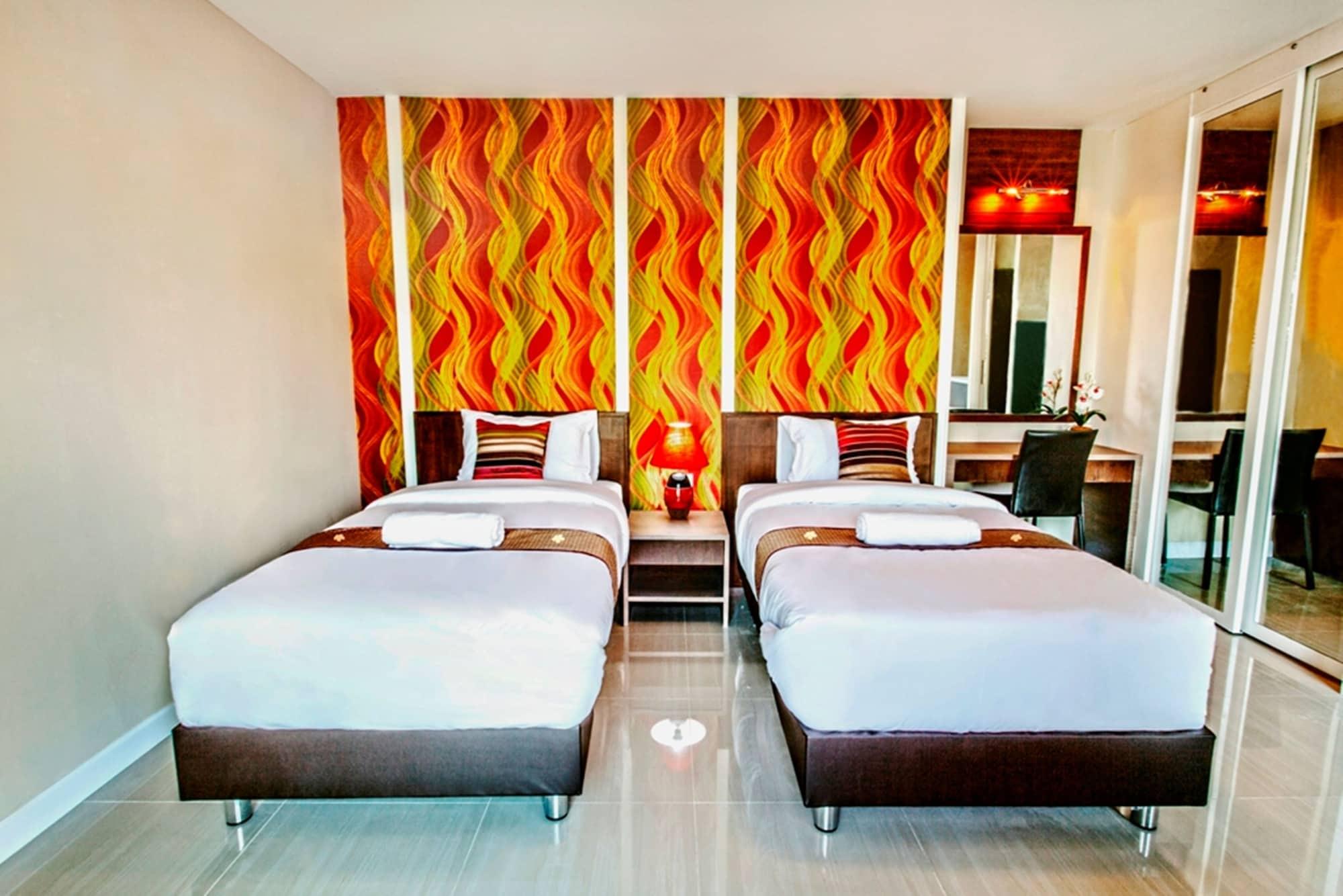 The Aim Sathorn Hotel Bangkok Bagian luar foto