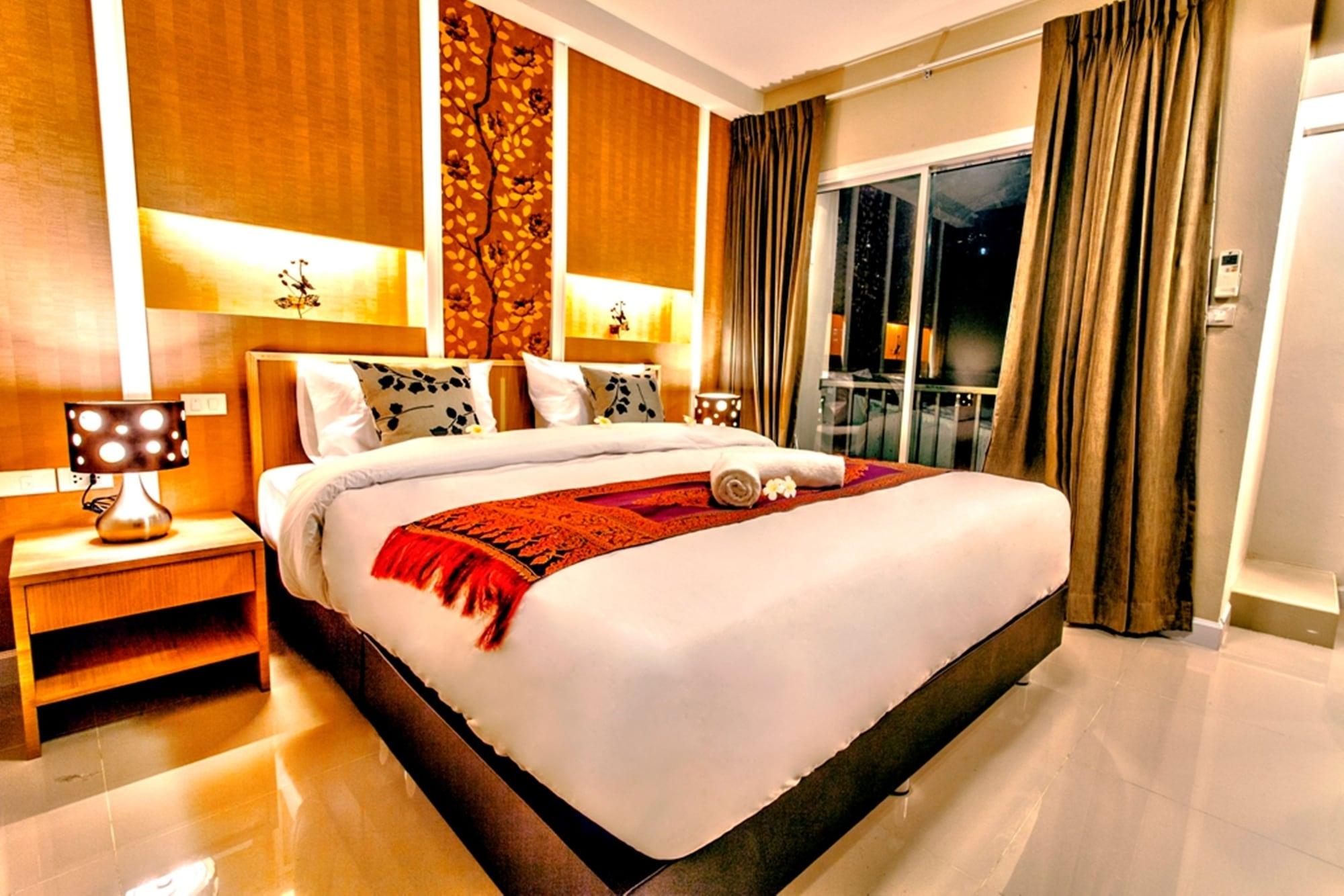 The Aim Sathorn Hotel Bangkok Bagian luar foto