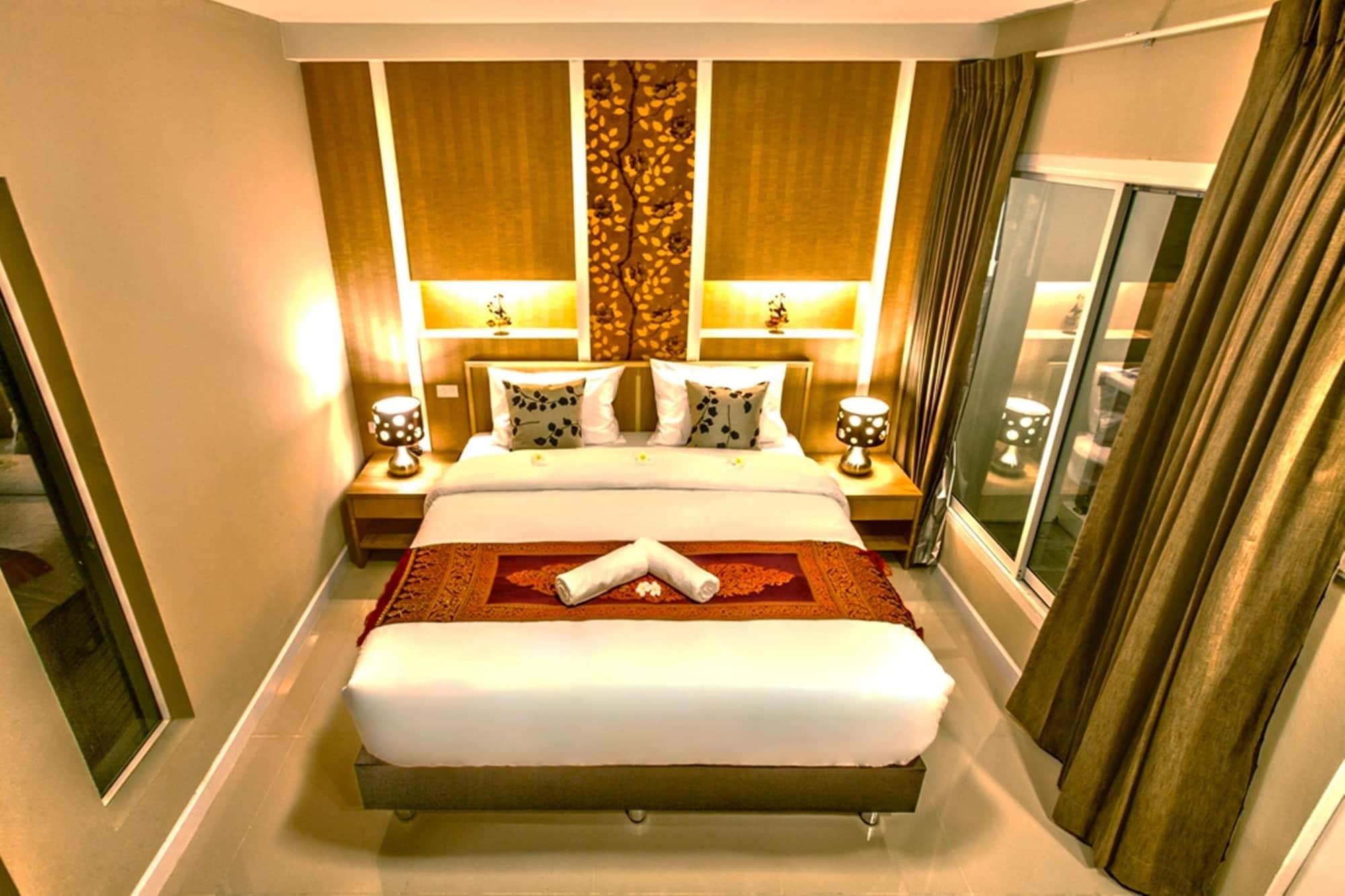 The Aim Sathorn Hotel Bangkok Bagian luar foto
