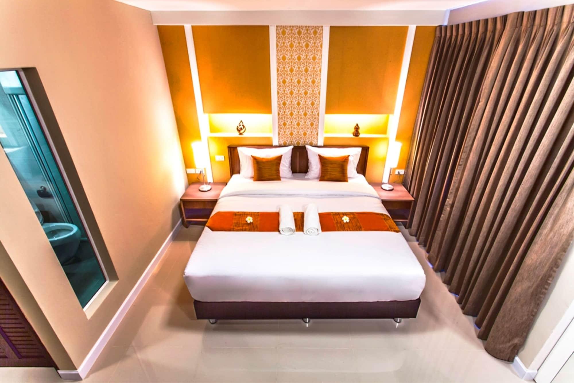 The Aim Sathorn Hotel Bangkok Bagian luar foto