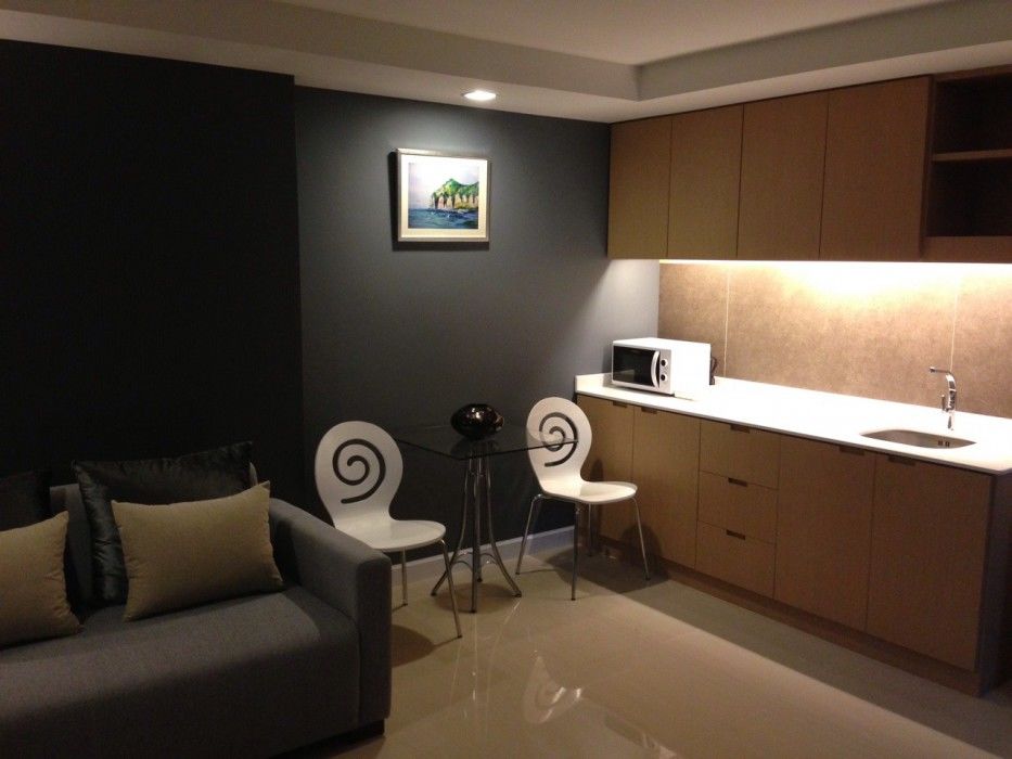 The Aim Sathorn Hotel Bangkok Bagian luar foto